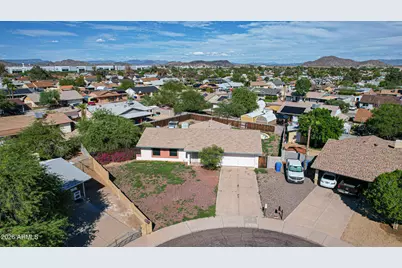 1434 W Yukon Drive, Phoenix, AZ 85027 - Photo 2