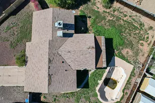 1434 W Yukon Dr, Phoenix, AZ 85027 - Photo 12