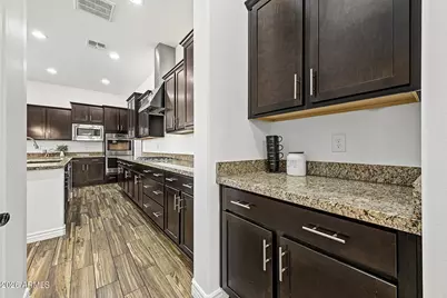 2664 E Hazeltine Way, Gilbert, AZ 85298 - Photo 8