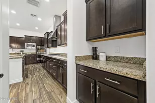 2664 E Hazeltine Way, Gilbert, AZ 85298 - Photo 8