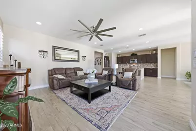18335 W Wolf Street, Goodyear, AZ 85395 - Photo 10