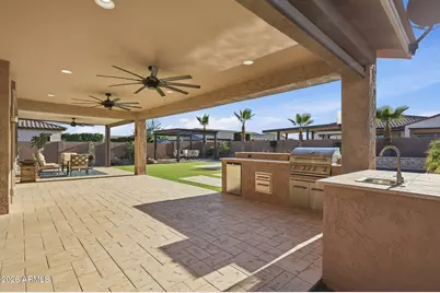 18335 W Wolf Street, Goodyear, AZ 85395 - Photo 30