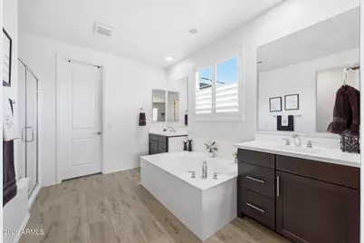18335 W Wolf Street, Goodyear, AZ 85395 - Photo 24