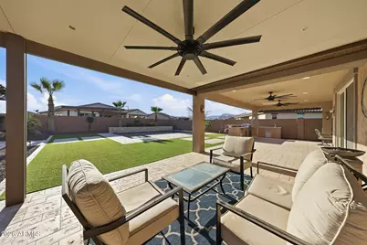 18335 W Wolf Street, Goodyear, AZ 85395 - Photo 38