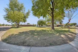 2101 W Minnezona Ave, Phoenix, AZ 85015 - Photo 1