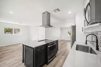 827 W Romo Jones Street, Tempe, AZ 85281 - Photo 14
