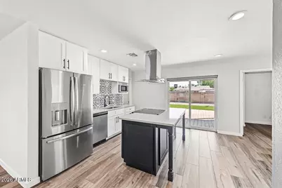 827 W Romo Jones Street, Tempe, AZ 85281 - Photo 4