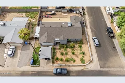 8117 W Elm Street, Phoenix, AZ 85033 - Photo 2