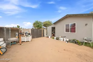 8117 W Elm St, Phoenix, AZ 85033 - Photo 18