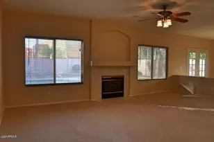 300 N Bullmoose Dr, Chandler, AZ 85224 - Photo 6
