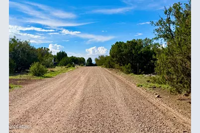 8322 Navajo Drive #-, Show Low, AZ 85901 - Photo 4