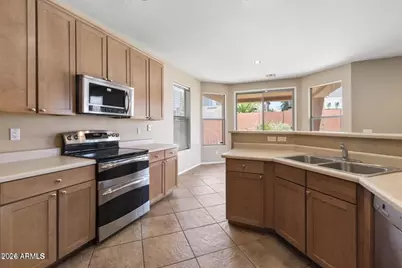 18466 W Westfall Way, Surprise, AZ 85374 - Photo 4