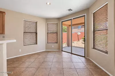18466 W Westfall Way, Surprise, AZ 85374 - Photo 8