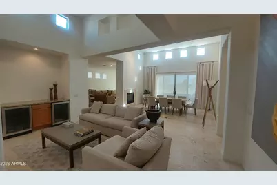 8607 E Tuckey Lane, Scottsdale, AZ 85250 - Photo 6