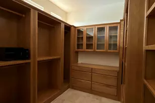 8607 E Tuckey Ln, Scottsdale, AZ 85250 - Photo 18