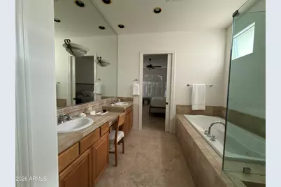 8607 E Tuckey Lane, Scottsdale, AZ 85250 - Photo 16