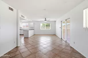 2318 W Dahlia Dr, Phoenix, AZ 85029 - Photo 4
