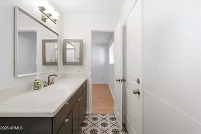 2318 W Dahlia Drive, Phoenix, AZ 85029 - Photo 10