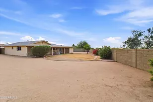 2318 W Dahlia Dr, Phoenix, AZ 85029 - Photo 20