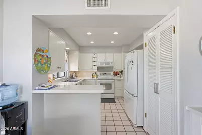 7301 S Bonarden Lane, Tempe, AZ 85283 - Photo 4