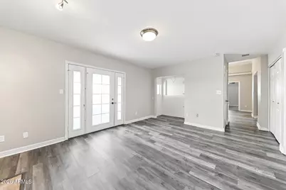 6325 W Hearn Road, Glendale, AZ 85306 - Photo 10