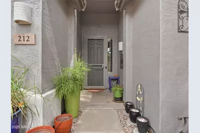 212 E Canary Court, San Tan Valley, AZ 85143 - Photo 8