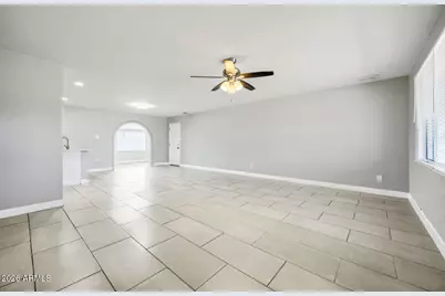 5449 W Flower Street, Phoenix, AZ 85031 - Photo 10