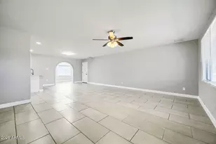 5449 W Flower St, Phoenix, AZ 85031 - Photo 10