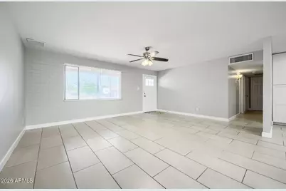 5449 W Flower Street, Phoenix, AZ 85031 - Photo 8