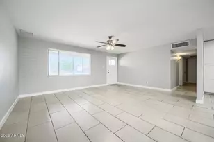 5449 W Flower St, Phoenix, AZ 85031 - Photo 8