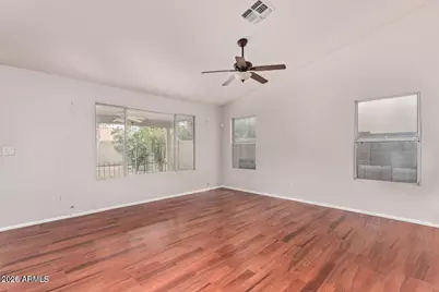 4655 E Villa Maria Drive, Phoenix, AZ 85032 - Photo 8