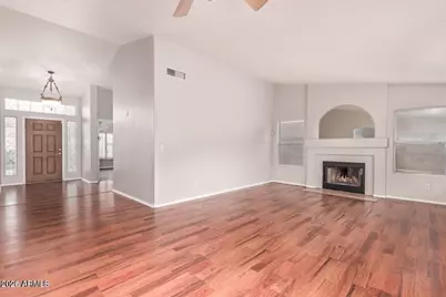 4655 E Villa Maria Drive, Phoenix, AZ 85032 - Photo 4