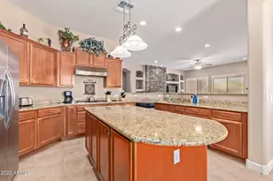 12706 S 176th Ln, Goodyear, AZ 85338 - Photo 14