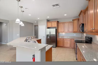 21532 N 262nd Lane, Buckeye, AZ 85396 - Photo 10
