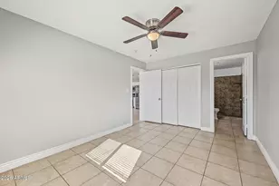 1011 N 61st Dr, Phoenix, AZ 85043 - Photo 12