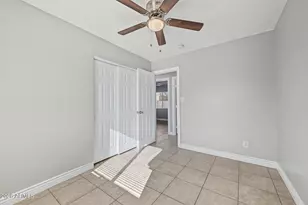 1011 N 61st Dr, Phoenix, AZ 85043 - Photo 16