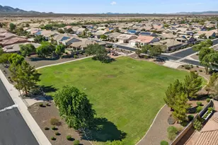 18387 W Paradise Ln, Surprise, AZ 85388 - Photo 34