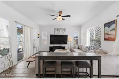18387 W Paradise Lane, Surprise, AZ 85388 - Photo 14