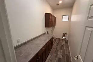 3806 E Taurus Pl, Chandler, AZ 85249 - Photo 6