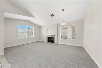 627 E Shannon Street, Chandler, AZ 85225 - Photo 2