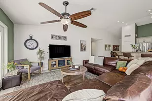 2755 E Dry Creek Rd, Phoenix, AZ 85048 - Photo 12