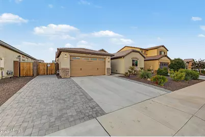 17262 W Butler Avenue, Waddell, AZ 85355 - Photo 12