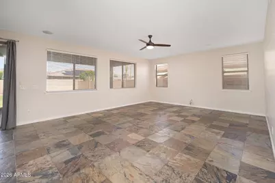 18320 W Banff Lane, Surprise, AZ 85388 - Photo 8