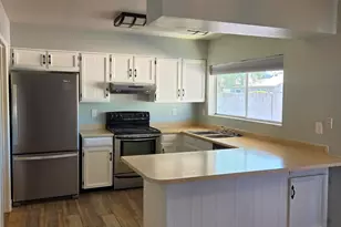 1036 W Minton Dr, Tempe, AZ 85282 - Photo 4