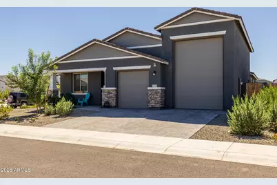 2705 E Rustler Road, San Tan Valley, AZ 85140 - Photo 2