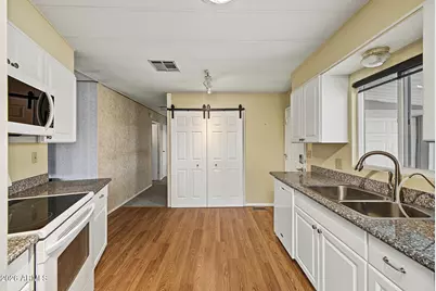 9322 E Olive Lane S, Sun Lakes, AZ 85248 - Photo 10