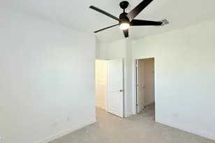 1419 E Town and Country Ln, Phoenix, AZ 85014 - Photo 18