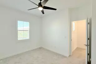 1419 E Town and Country Ln, Phoenix, AZ 85014 - Photo 22