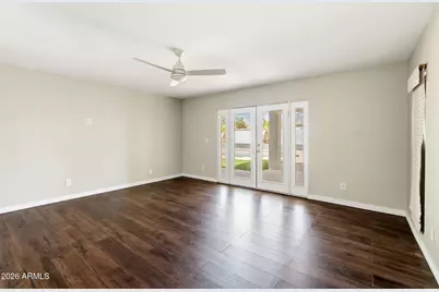 14201 N 11th Way, Phoenix, AZ 85022 - Photo 16