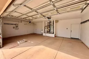 9490 W Wenden Dr, Arizona City, AZ 85123 - Photo 28
